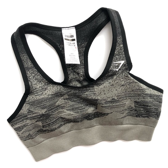 Gymshark S/S Adapt Ombre Seamless Shorts & Sports Bra Set - Picture 4 of 6